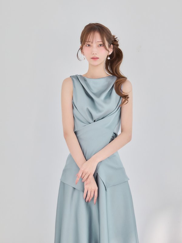 ブルー　モデル：あすか　身長：170cm　着用サイズ：XSサイズ