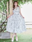 ホワイトxブラック　モデル：ゆめ　身長：160cm　着用サイズ：XSサイズ