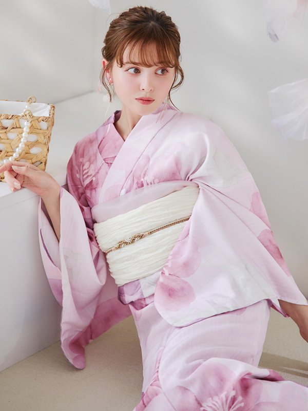 モデル:加藤ナナ 身長:160cm 着用サイズ:Fサイズ