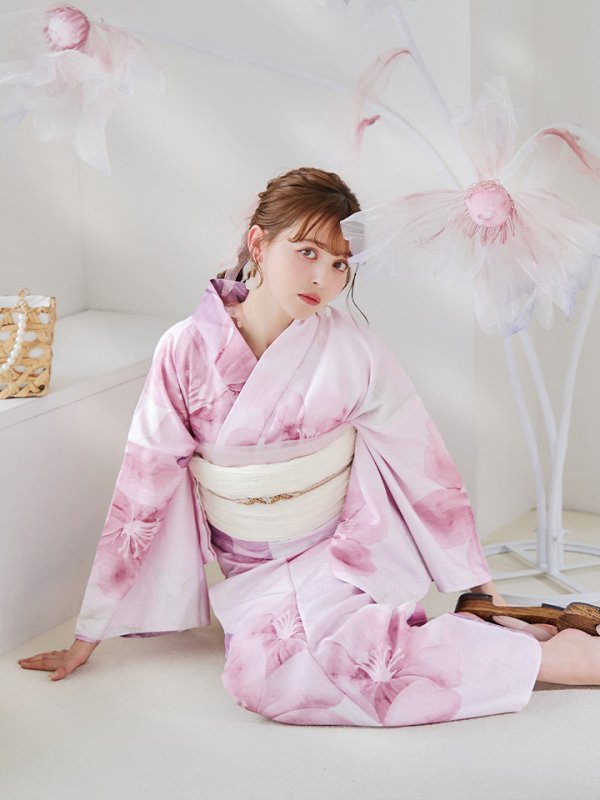 モデル:加藤ナナ 身長:160cm 着用サイズ:Fサイズ