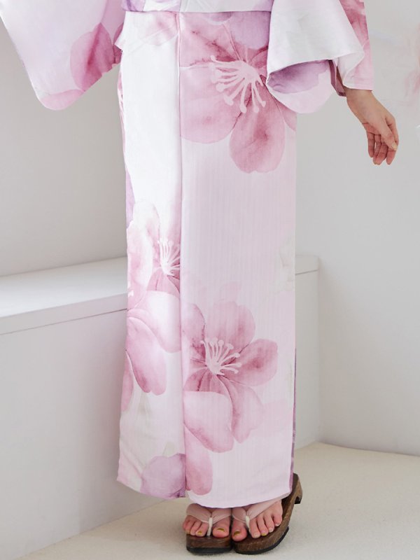 モデル:加藤ナナ 身長:160cm 着用サイズ:Fサイズ