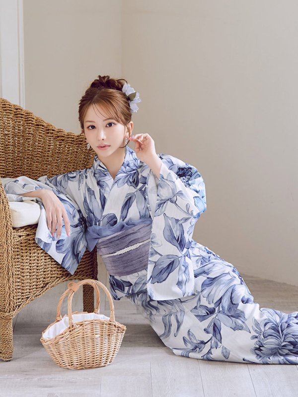 モデル：六本木 JUNGLE TOKYO　りの　Fサイズ