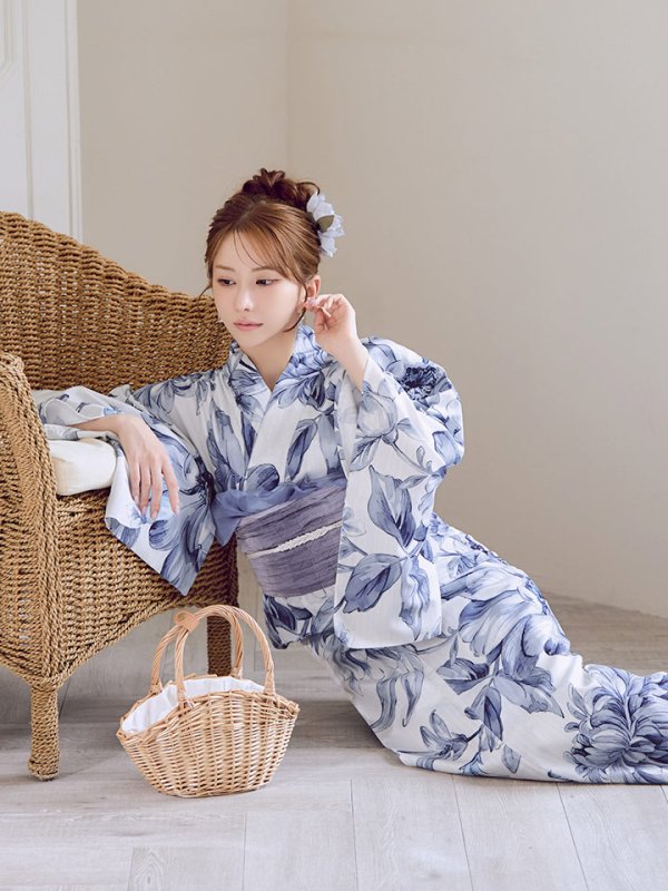 モデル：六本木 JUNGLE TOKYO　りの　Fサイズ