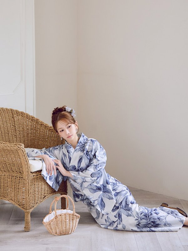 モデル：六本木 JUNGLE TOKYO　りの　Fサイズ