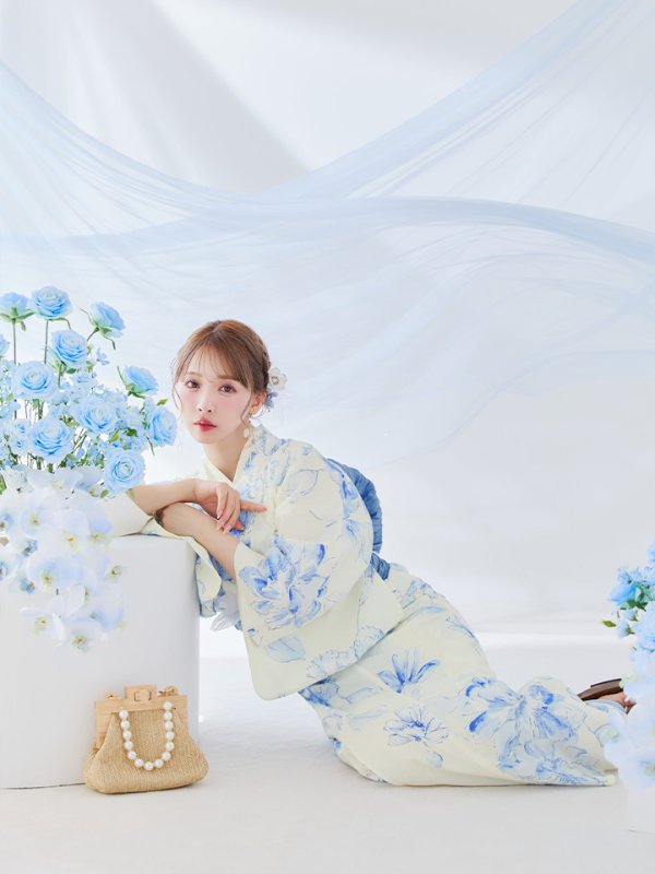 モデル:三上悠亜 身長159cm 着用サイズ:Fサイズ