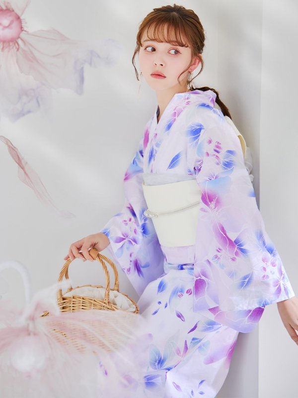 モデル:加藤ナナ 身長:160cm 着用サイズ:Fサイズ