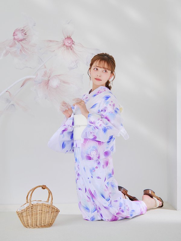 モデル:加藤ナナ 身長:160cm 着用サイズ:Fサイズ