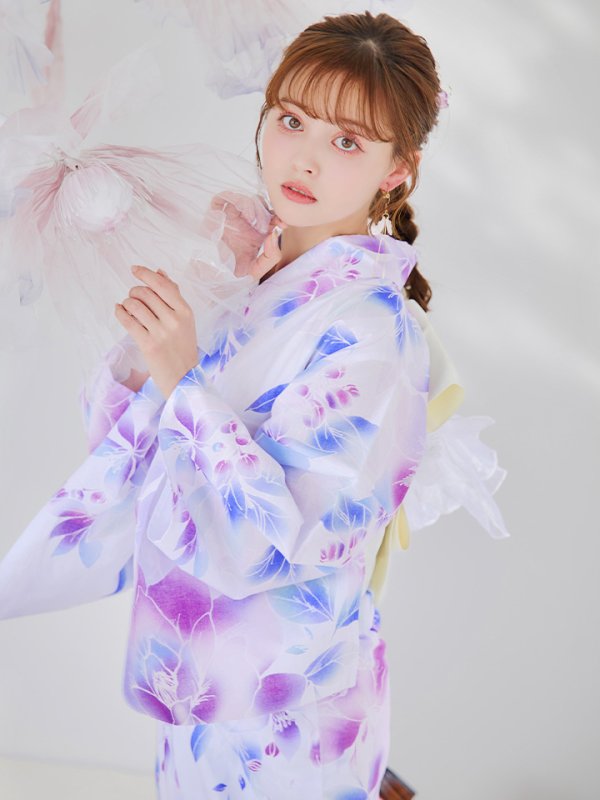 モデル:加藤ナナ 身長:160cm 着用サイズ:Fサイズ