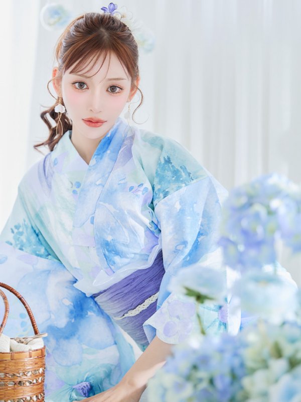 モデル：明日花キララ　身長：162cm