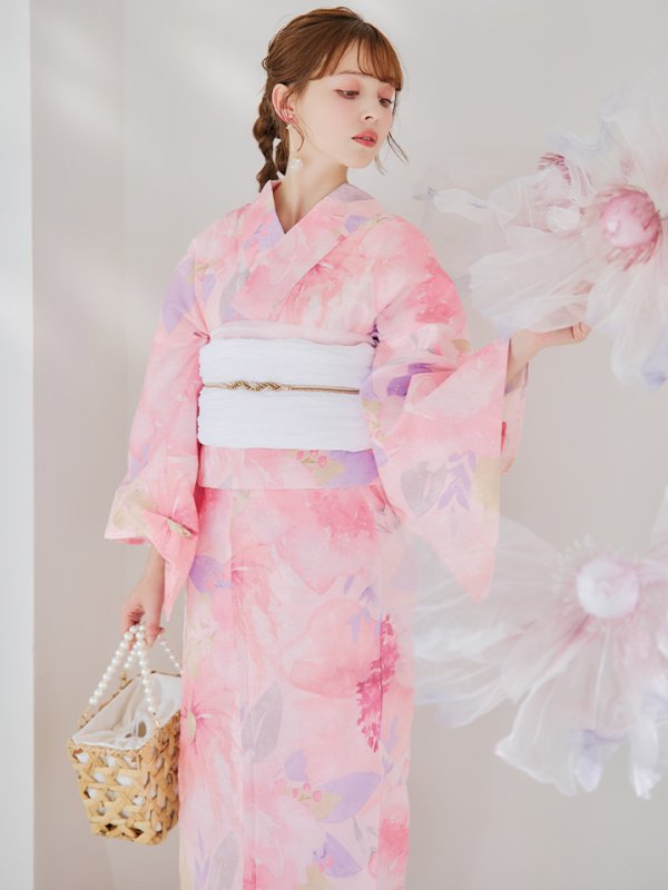 モデル:加藤ナナ 身長:160cm 着用サイズ:Fサイズ