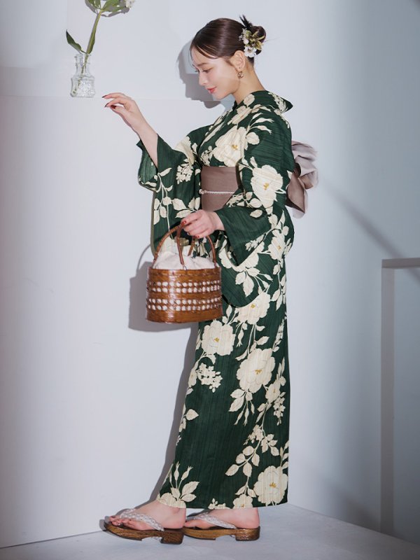 モデル：kie　身長：158cm　着用サイズ：Fサイズ