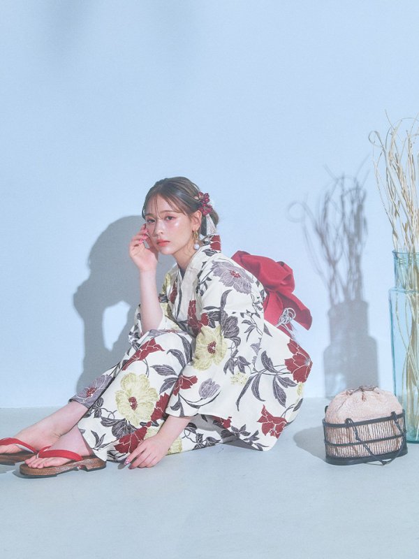 画像8: 【即日発送】レトロモダンフラワー浴衣【浴衣３点セット 浴衣/帯/下駄】[YMT] (8)