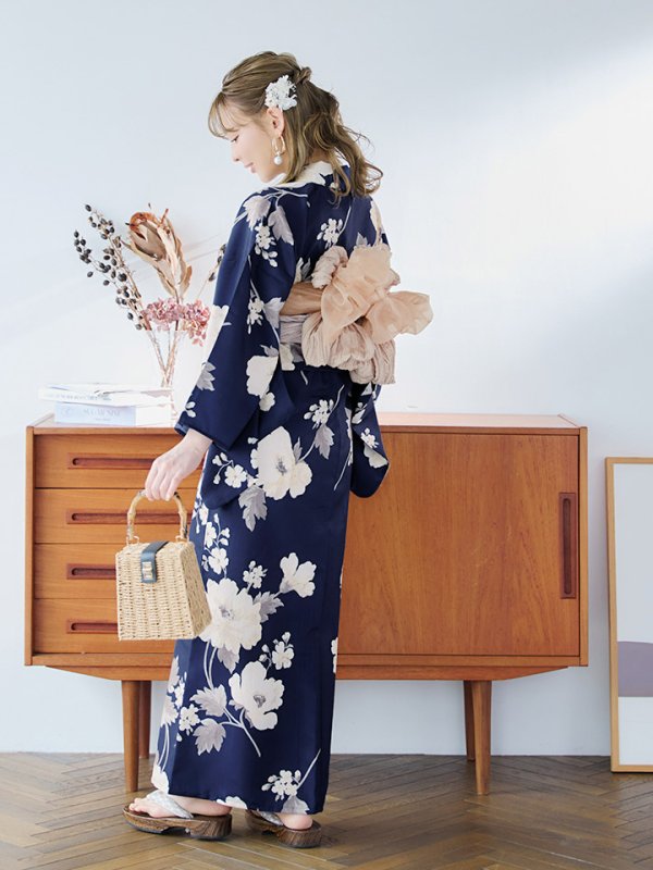 画像13: 【即日発送】ネイビー×ホワイトフラワー浴衣【浴衣３点セット 浴衣/帯/下駄】[YMT] (13)
