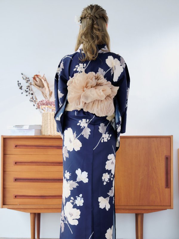 画像18: 【即日発送】ネイビー×ホワイトフラワー浴衣【浴衣３点セット 浴衣/帯/下駄】[YMT] (18)