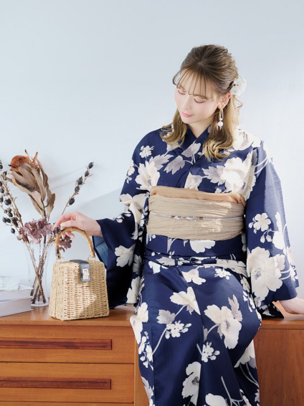 画像5: 【即日発送】ネイビー×ホワイトフラワー浴衣【浴衣３点セット 浴衣/帯/下駄】[YMT] (5)