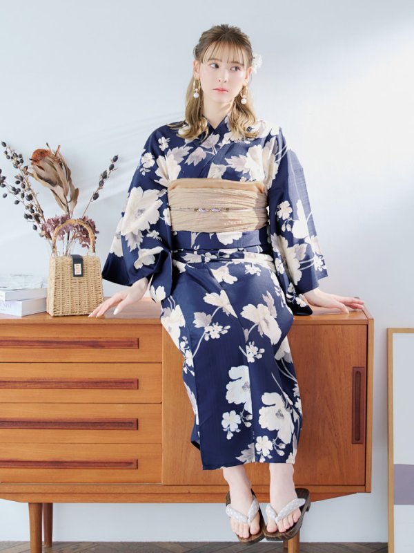 画像8: 【即日発送】ネイビー×ホワイトフラワー浴衣【浴衣３点セット 浴衣/帯/下駄】[YMT] (8)
