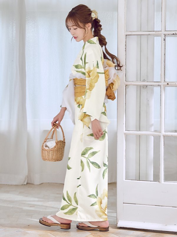 モデル：ななにー　身長：161cm