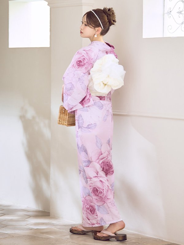 モデル:いおり　着用サイズ:Fサイズ