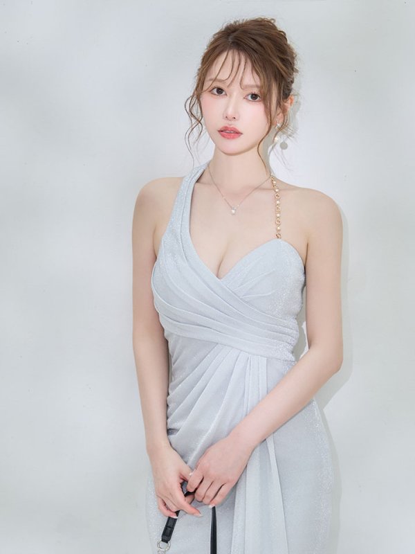 シルバー　モデル：ゆめ　身長：160cm　着用サイズ：Sサイズ