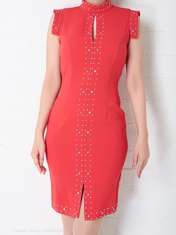 オレンジ　モデル：青田夏奈　身長：163cm　着用サイズ：Mサイズ