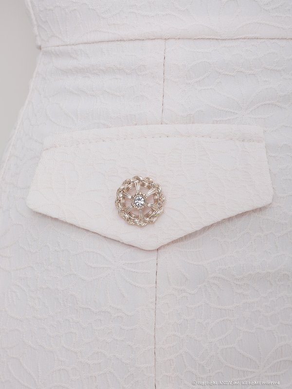 ベージュ　モデル：あみ　身長：163cm　着用サイズ：Sサイズ