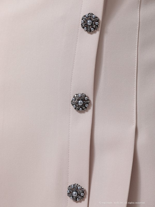 ベージュ　モデル：あみ　身長：163cm　着用サイズ：Sサイズ