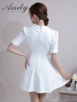 ホワイト モデル：あみ　身長：163cm　着用サイズ：Sサイズ