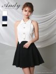 ホワイト×ブラック　 モデル：かずは　着用サイズ：Sサイズ