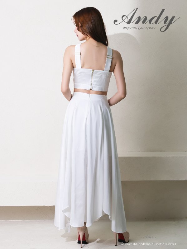 ホワイト　モデル：あみ　身長：163cm　着用サイズ：Sサイズ