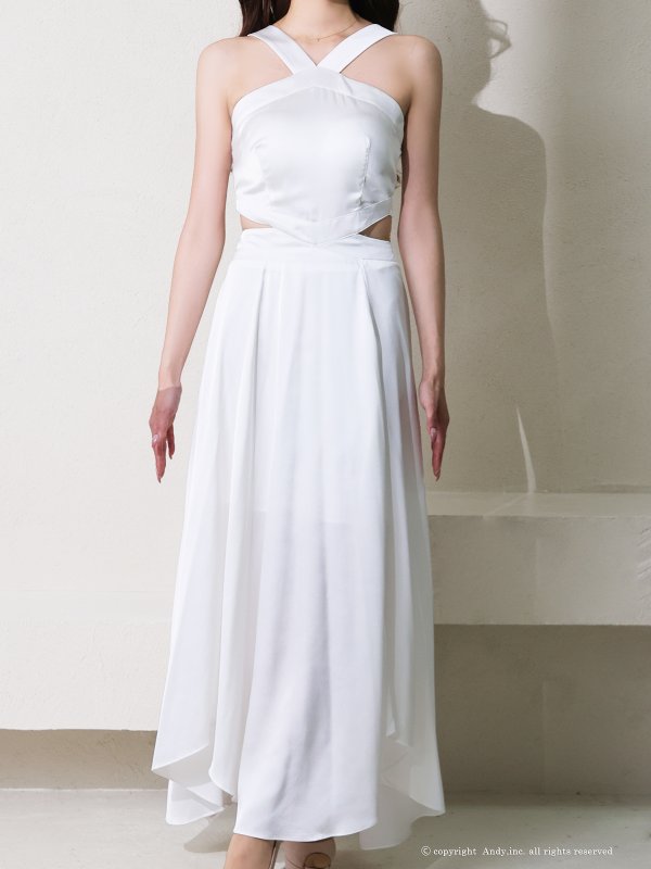 ホワイト　モデル：あみ　身長：163cm　着用サイズ：Sサイズ