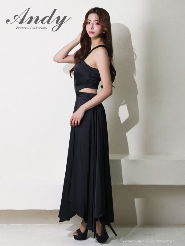 ブラック モデル：あみ　身長：163cm　着用サイズ：Sサイズ