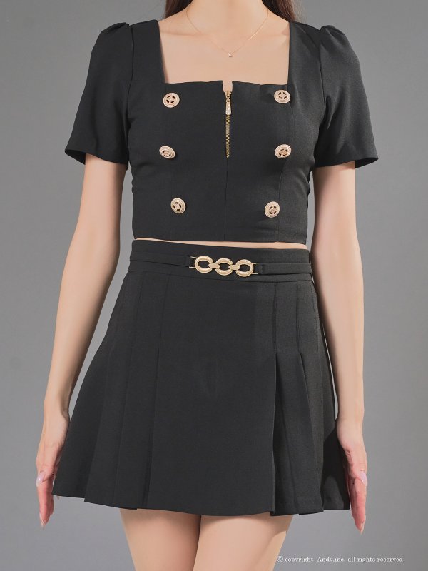 ブラック　モデル：あみ　身長：163cm　着用サイズ：Sサイズ