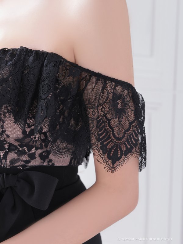 ブラック モデル：あみ　身長：163cm　着用サイズ：Sサイズ