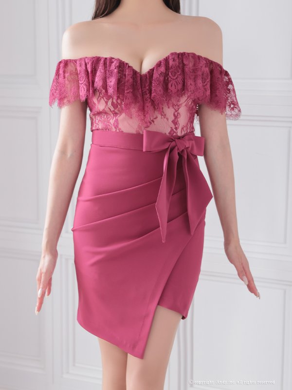 ダークピンク モデル：あみ　身長：163cm　着用サイズ：Sサイズ