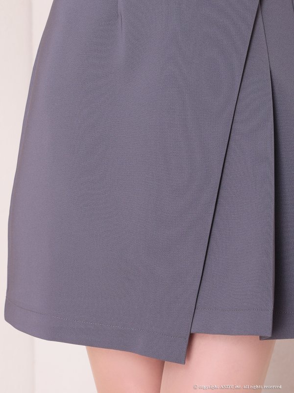 チャコールグレー　モデル：あみ　身長：163cm　着用サイズ：Sサイズ