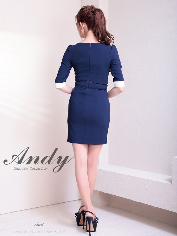 ネイビーxホワイト モデル:あみ 身長:163cm 着用サイズ:Sサイズ