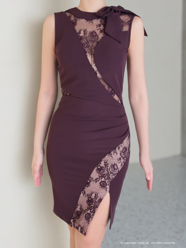 ワインレッド　モデル：らら　身長：160.5cm　着用サイズ：Sサイズ