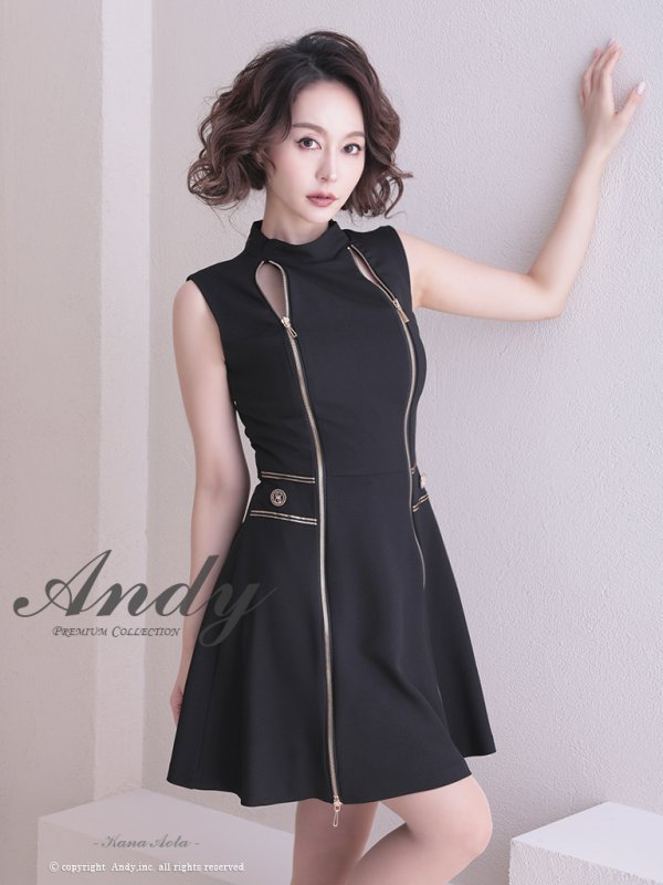 ブラック モデル:青田夏奈 身長:163cm 着用サイズ:Sサイズ