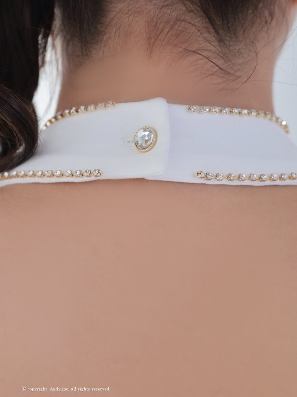 ホワイトxブラック モデル：七瀬みほ　身長：162cm　着用サイズ：Sサイズ