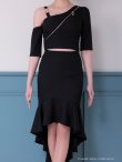 ブラック モデル：あみ　身長：163cm　着用サイズ：Sサイズ
