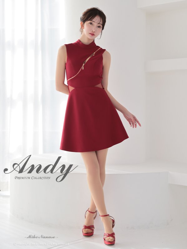 レッド モデル:七瀬みほ 身長:162cm 着用サイズ:Sサイズ