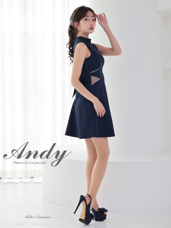 ネイビー モデル:七瀬みほ 身長:162cm 着用サイズ:Sサイズ