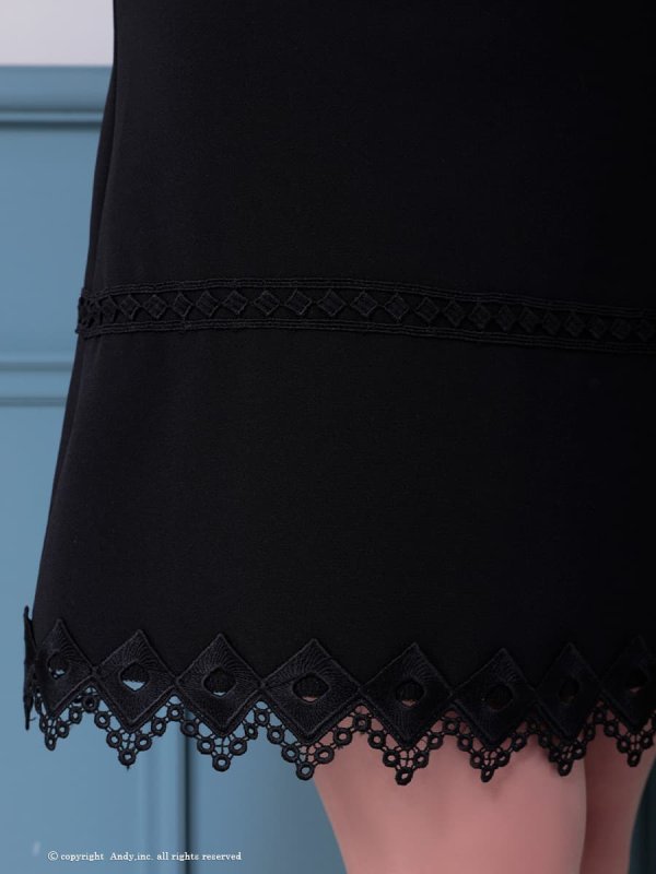 ブラック　モデル：あみ　身長：163cm　着用サイズ：Sサイズ