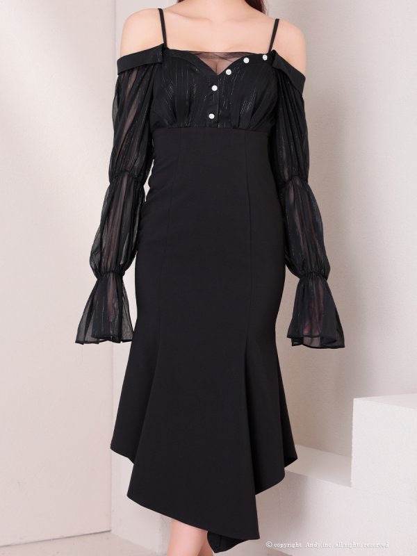 ブラック モデル：七瀬みほ　身長：162cm　着用サイズ：Sサイズ