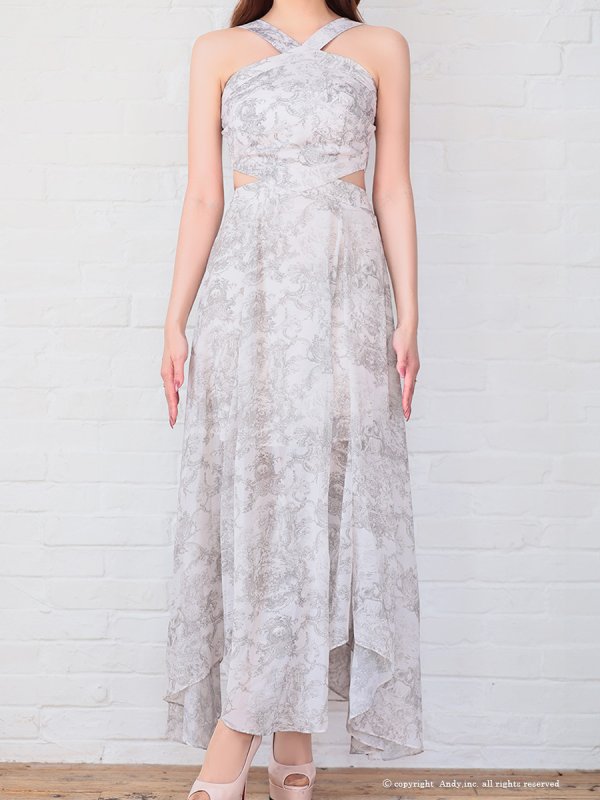 ピンクベージュ モデル:あみ 身長:163cm 着用サイズ:Sサイズ