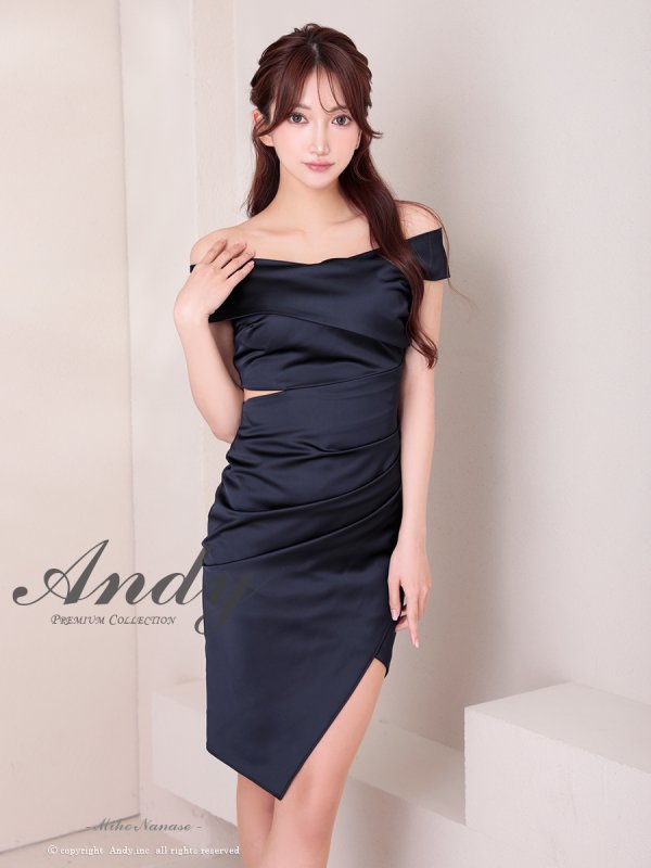 ネイビー モデル：七瀬みほ　身長：162cm　着用サイズ：Sサイズ