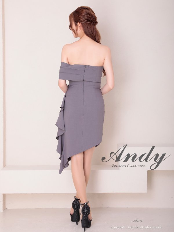 グレー モデル：あみ　身長：163cm　着用サイズ：Sサイズ