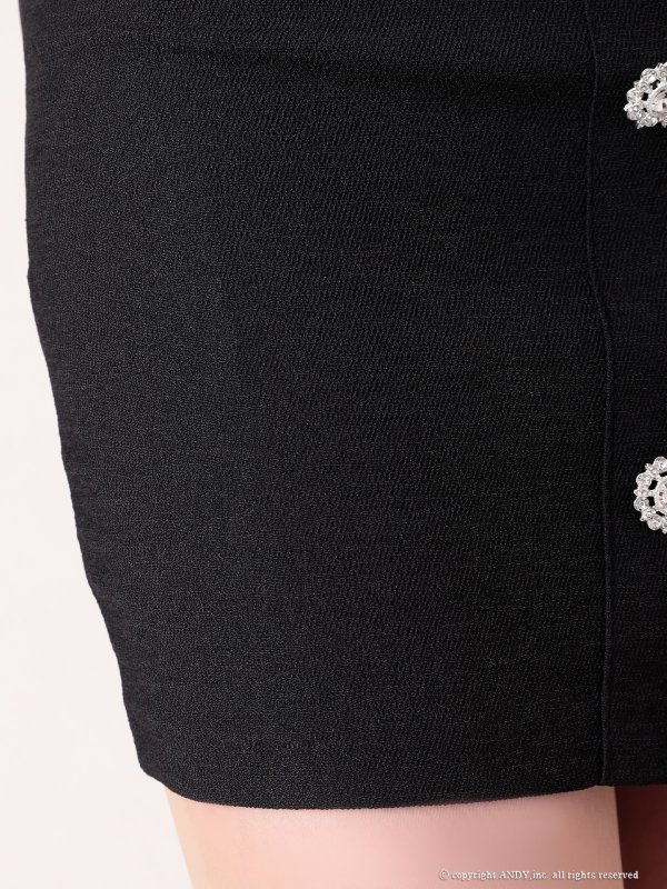 ブラック モデル：あみ　身長：163cm　着用サイズ：Sサイズ