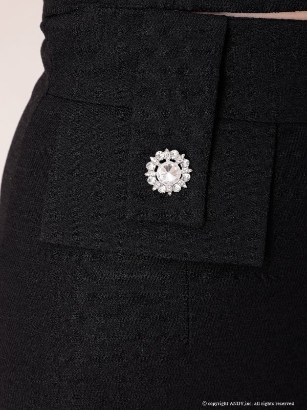 ブラック モデル：あみ　身長：163cm　着用サイズ：Sサイズ