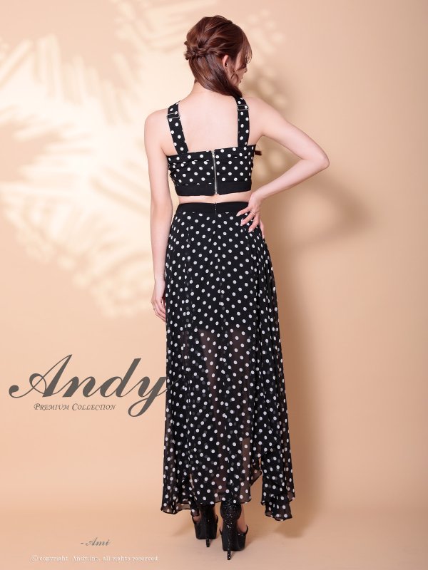 ブラック モデル：あみ　身長：163cm　着用サイズ：Sサイズ